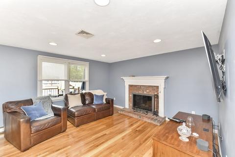 71 Concetta Sass Dr, Randolph, MA 02368 photo 17