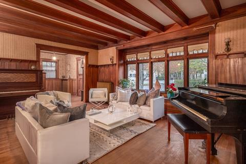 67 Crowninshield, Brookline, MA 02445 photo 5