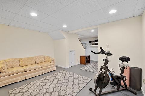 22 Spring Valley Rd, Methuen, MA 01844 photo 32