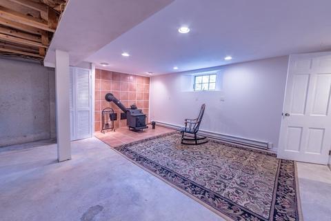 30 Willow Rd, Marblehead, MA 01945 photo 13