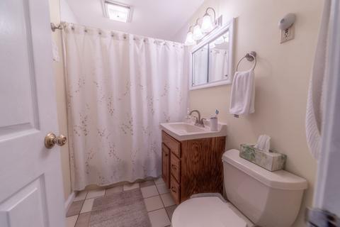 30 Willow Rd, Marblehead, MA 01945 photo 8