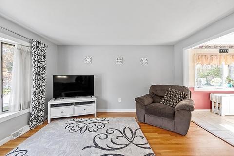 7 Dana Rd, Maynard, MA 01754 photo 25