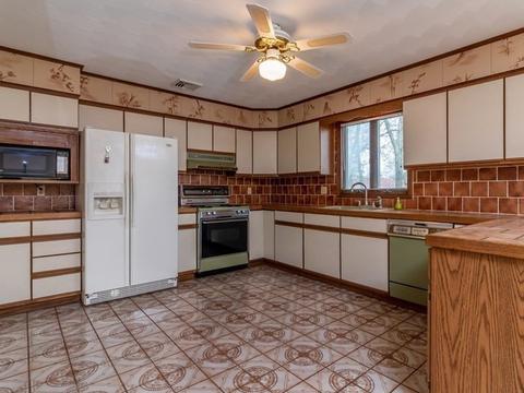 520 Norman St, Fall River, MA 02721 photo 16