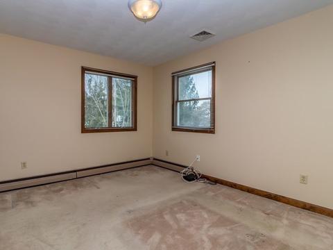 520 Norman St, Fall River, MA 02721 photo 26