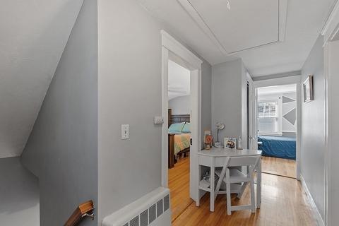 207 Hamilton St, Worcester, MA 01604 photo 25