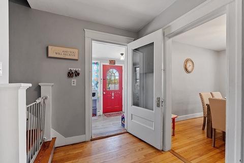 207 Hamilton St, Worcester, MA 01604 photo 11