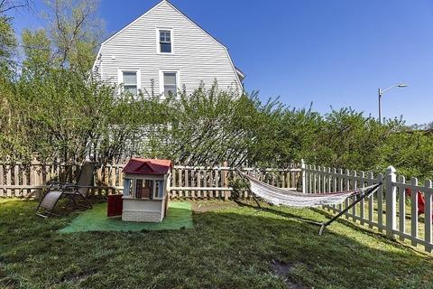 207 Hamilton St, Worcester, MA 01604 photo 5