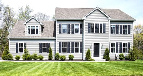 4 Chieftain Way, Walpole, MA 02032 photo 1