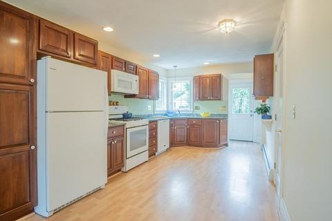 47 Pilgrim Rd, Marblehead, MA 01945 photo 7