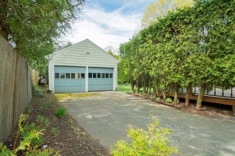 47 Pilgrim Rd, Marblehead, MA 01945 photo 34