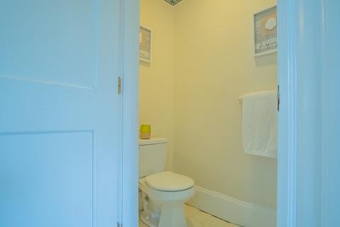 47 Pilgrim Rd, Marblehead, MA 01945 photo 15