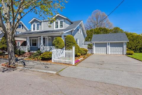 3 Laurel St, Marblehead, MA 01945 photo 3