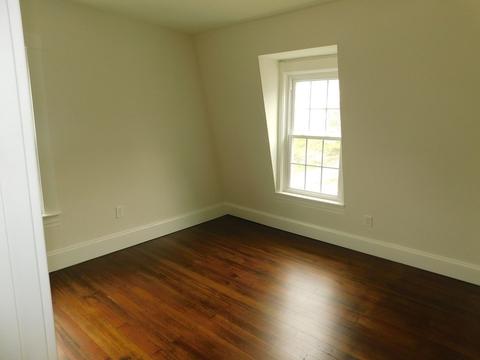 327 Quincy St, Fall River, MA 02720 photo 28