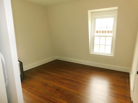327 Quincy St, Fall River, MA 02720 photo 24
