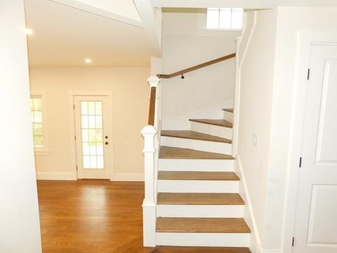 327 Quincy St, Fall River, MA 02720 photo 9