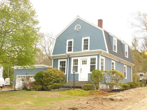 327 Quincy St, Fall River, MA 02720 photo 3
