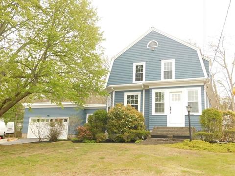327 Quincy St, Fall River, MA 02720 photo 1