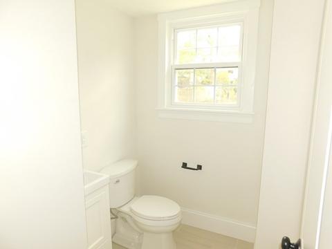 327 Quincy St, Fall River, MA 02720 photo 10