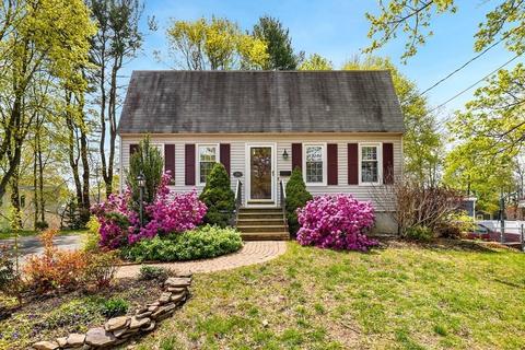 168 Lowell St, Reading, MA 01867 photo 2