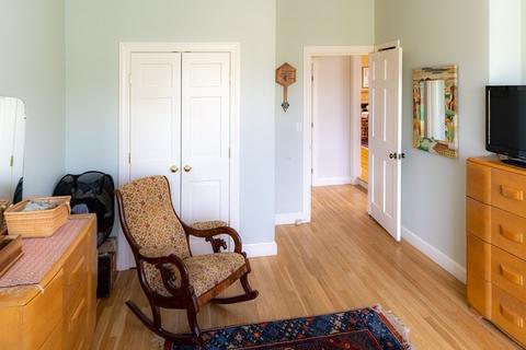 5 Walnut St, Marblehead, MA 01945 photo 24