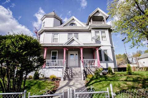 29 Locust St, Springfield, MA 01108 photo 1