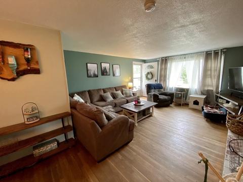 71 Southbridge Rd, Dudley, MA 01571 photo 7
