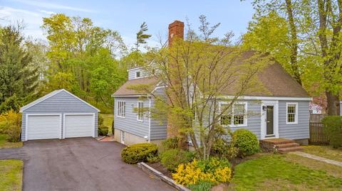 427 Main St, Hingham, MA 02043 photo 1