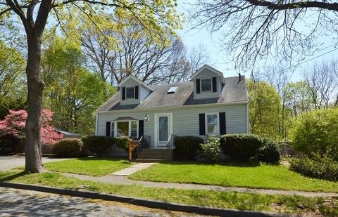 15 Sunset Dr, Beverly, MA 01915 photo 2