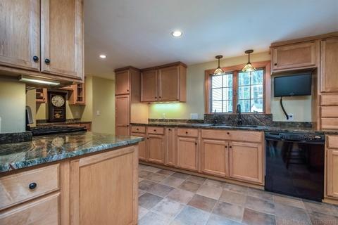 14 Blanchard Rd, Harvard, MA 01451 photo 9