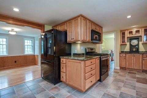 14 Blanchard Rd, Harvard, MA 01451 photo 10