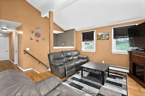 7 High St, Georgetown, MA 01833 photo 3