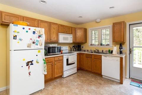8 Rock Marsh Rd #A, Wareham, MA 02571 photo 12