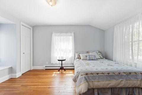 76 Mineral St, Reading, MA 01867 photo 22