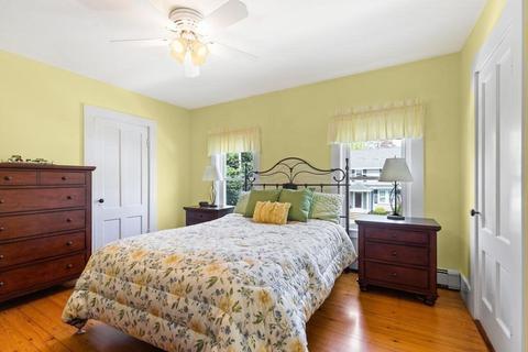 76 Mineral St, Reading, MA 01867 photo 17
