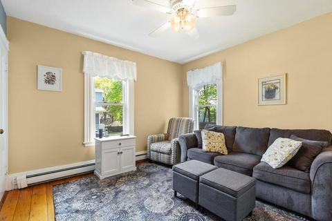76 Mineral St, Reading, MA 01867 photo 7