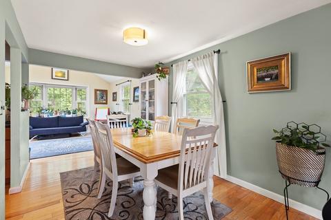 127 Waltham St, Maynard, MA 01754 photo 8