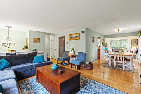 127 Waltham St, Maynard, MA 01754 photo 7