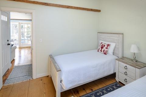 2 Milestone Way #-, Mashpee, MA 02649 photo 11