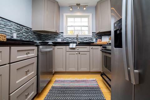 6 Venice #D6, Danvers, MA 01923 photo 5