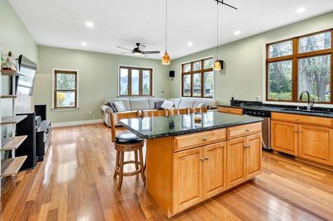 6 Caesar Pl, Billerica, MA 01821 photo 11