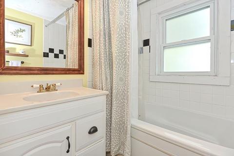 143 Riverside Dr, Dedham, MA 02026 photo 17
