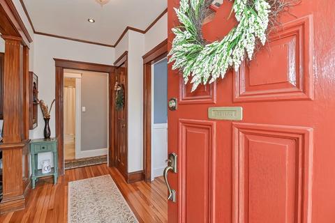 143 Riverside Dr, Dedham, MA 02026 photo 2