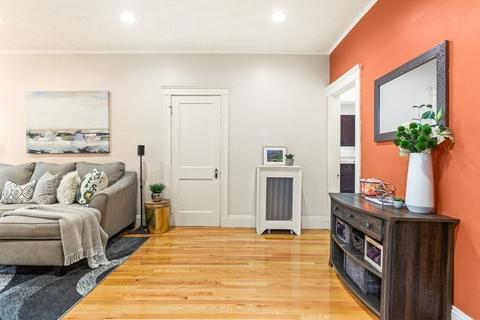 56 Marshal St #2, Brookline, MA 02446 photo 3