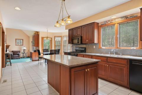 15 Warner Way, Canton, MA 02021 photo 17