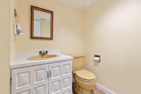1 Willowbrook Dr, Framingham, MA 01702 photo 26