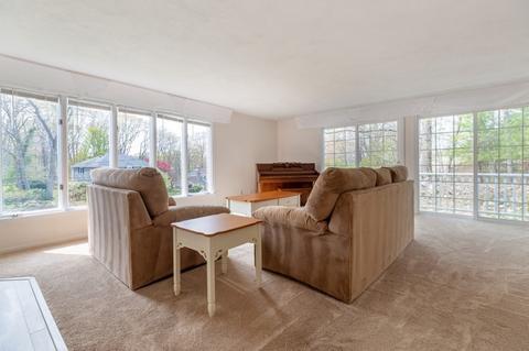 1 Willowbrook Dr, Framingham, MA 01702 photo 6