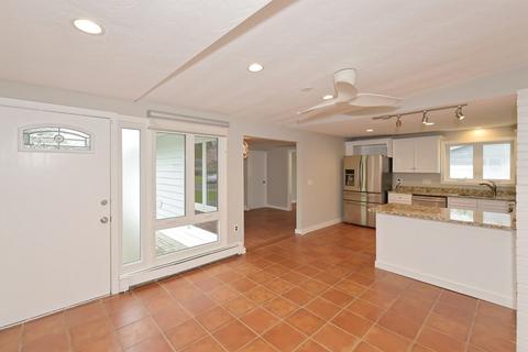 10 Tara Rd, Framingham, MA 01701 photo 16