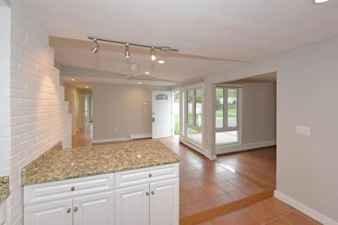 10 Tara Rd, Framingham, MA 01701 photo 8