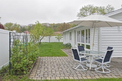 10 Tara Rd, Framingham, MA 01701 photo 2