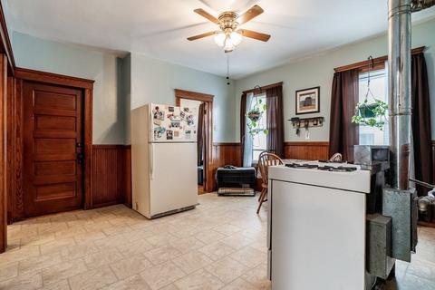 12 Kosta St, Worcester, MA 01607 photo 5